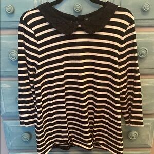 GAP Black and White Peter Pan Collar Blouse